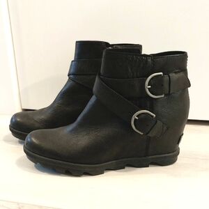 Sorel Joan Of Artic Black Wedge Boots Size 11